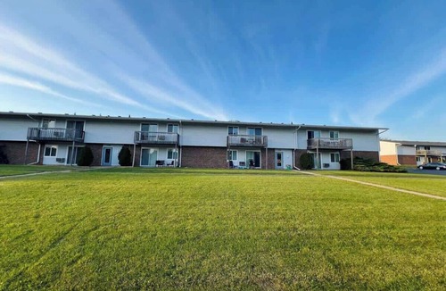 Sun Prairie Apartment | Cozy 1 Bedroom Apartment with King Bed & Patio Near Madison