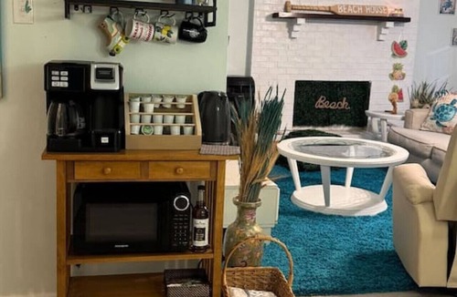 Gulf Hills House | Cozy 1 bedroom close to the beach!