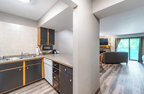 Rib Mountain Cabin | Cozy 1 bedroom located on Granite Peak Ski Hill Unit 3