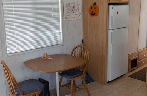 Overgaard Cottage | Cozy 1-bedroom cottage in beautiful Heber-Overgaard with AC