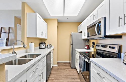 Central Scottsdale House | Cozy 1BR Pool & Gym Resort Amenities Downtown