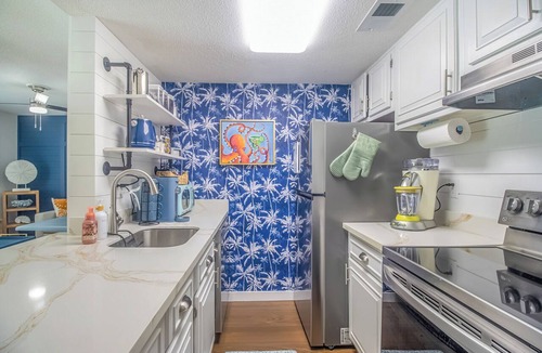 Diamondhead Condo | Cozy 1st Floor Condo/w Full Washer/Dryer - Lacey's Coastal Cabana