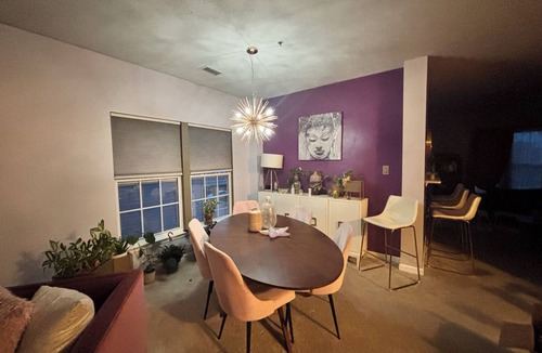 Reisterstown Condo | Cozy 2-bedroom condo in Owings Mills close to plenty of shops & restaurants.