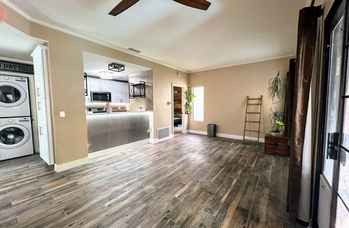 Santa Susana Condo | Cozy 2-bedroom condo Fully Furnished Monthly rent in enjoyable Simi Valley
