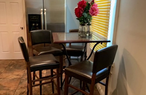 Saint Roch House | Cozy 2 bedroom house 10 minutes from downtown