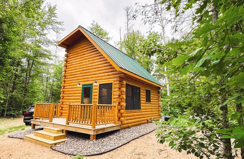 Crosby Cabin | Cozy 2-bedroom log cabin near Cuyuna recreation area