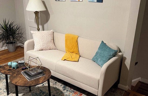 Bellevue Apartment | Cozy 2BR Apartment with Easy Access to DC Attractions