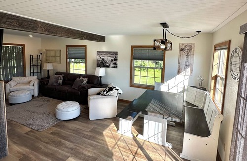 La Farge Other | Cozy 3-bedroom farmhouse in gorgeous La Farge with AC