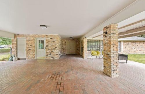 Broussard House | Cozy 3-Bedroom Ranch Near Lafayette