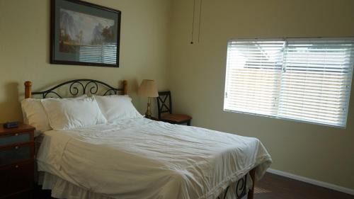 Wildomar House | Cozy 3-bedroom residential home in Wildomar, CA