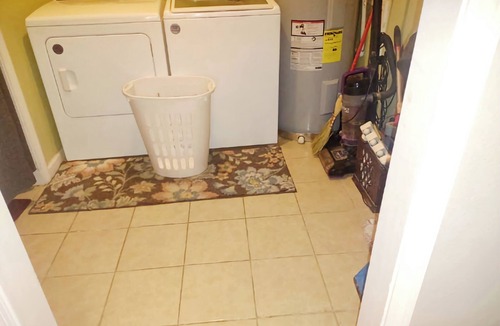 Pascagoula House | Cozy 4 bedroom sleeps 9 comfortably