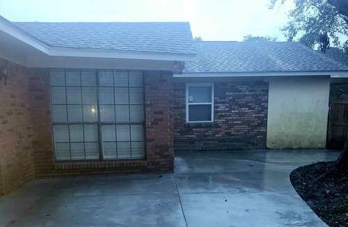 Pascagoula House | Cozy 4 bedroom sleeps 9 comfortably