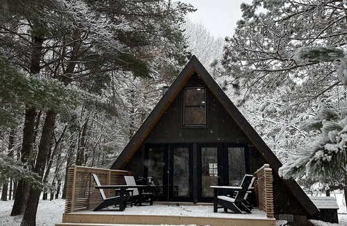 Nekoosa Cabin | Cozy A-Frame Cabin in the Woods!