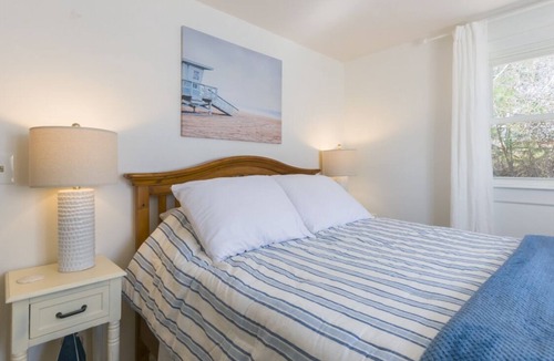 Sandwich Cottage | Cozy and renovated close to Sandwich Village