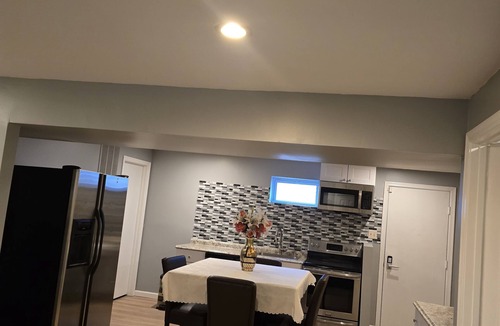 Bowie Apartment | COZY BASEMENT APARTMENT 1 Bedroom PRIVATE SUITE with AC in Bowie.
