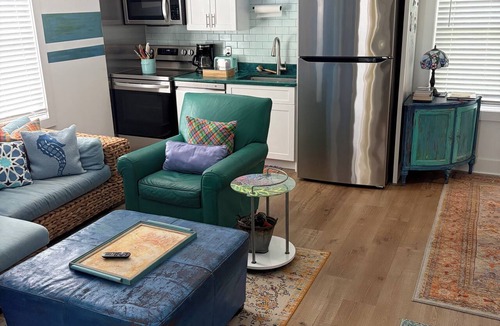 Lewes Apartment | cozy beach hideaway