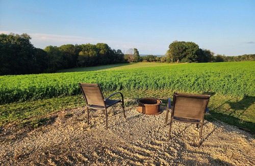 Ontario Cabin | Cozy cabin in peaceful Ontario with AC, WiFi and stellar views!