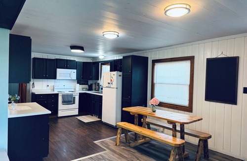 Northwoods Beach Cabin | Cozy Cabin - Lac Courte Oreilles Lake - Private Dock & Lake Access