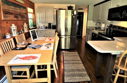 Falmouth Cottage | Cozy Cottage Close to Downtown