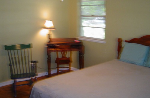 Ocean Springs Cottage | Cozy Cottage Close to Beach, Downtown and Casinos