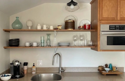 Los Alamos Cottage | Cozy cottage on private four-acre property in charming Los Alamos