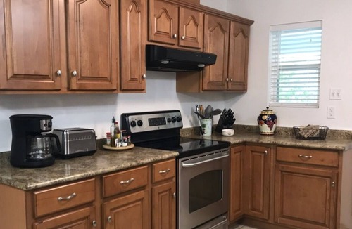 Waveland Cottage | Cozy Cottage - Welcome 5 min from the beach & 10 min to Bay St Louis