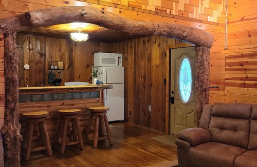 St Germain Cottage | Cozy Couples Retreat