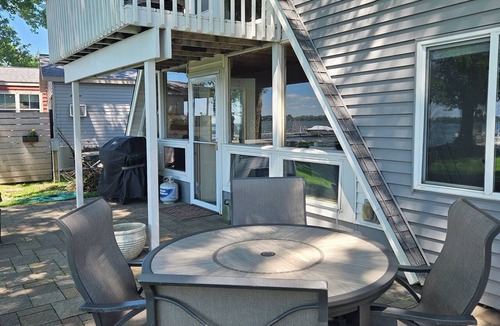 Atwater Cabin | Cozy Diamond Lake Cabin Getaway