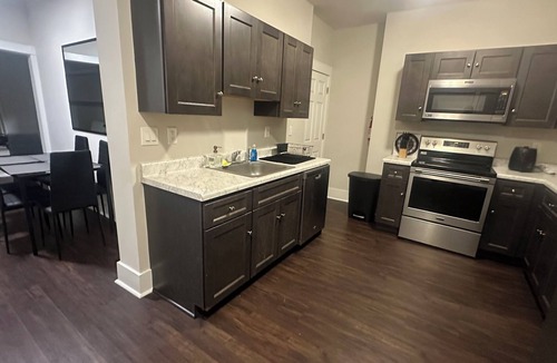 Pittsfield Apartment | Cozy Duplex in Pittsfield: 1 Mile to Onota Lake – Near Bousquet & Jiminy Peak