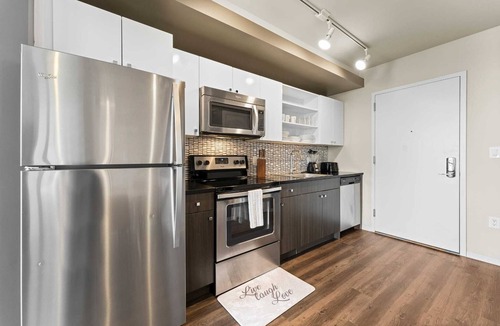 Chinatown Apartment | Cozy&Modern 2Br 2Ba unit downtown Boston/King Bed