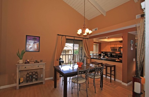 Indian Wells House | Cozy Mountain Cove 2Br/2Ba Townhome in Indian Wells with great community Pool