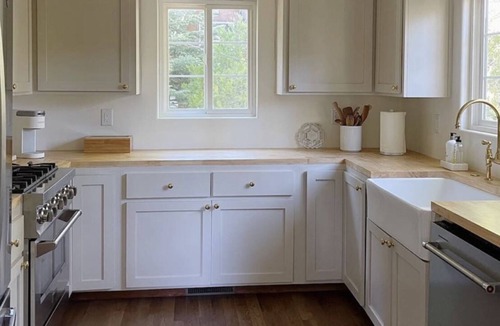 Lake Arrowhead Cottage | Cozy Old World Charmer 4BRM/Sleeps 8 Pet Friendly