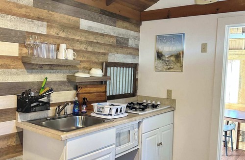 Bass River Cabin | Cozy One Bedroom Cabin on Campground/Retreat