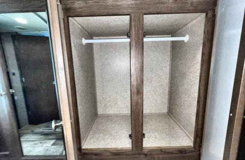 Catharpin House | Cozy Room In Tiny Home