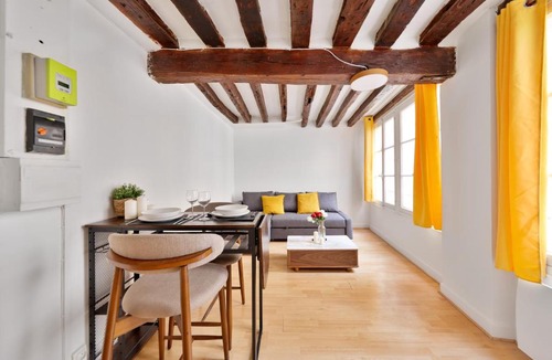 Quartier du Mail Apartment | Cozy Studio in the Heart of Montorgueil, Paris
