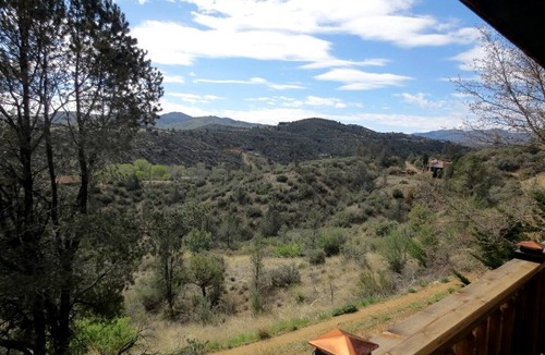 Diamond Valley Cabin | Cozy Vacation Accommodation with Stunning Views near Prescott, Arizona