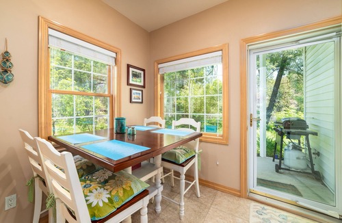 Fish Creek Cottage | Creekside Cottage at Peninsula Park. SUPERCLEAN Off the beaten path!