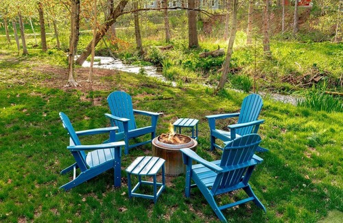 St Croix Falls RV Rental | Creekside Family Tent Great to Create New Memories in Saint Croix Falls, Wisconsin