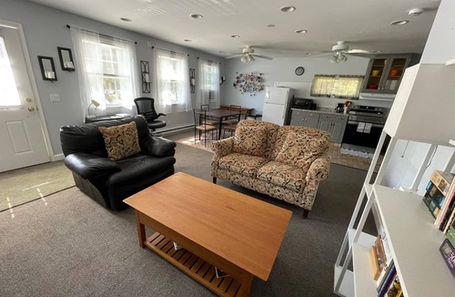 Baileys Harbor House | Cute Cottage - Center of the Door Peninsula - Pet Friendly!