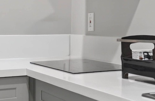 El Monte Apartment | Cute little studio, great stop for road trip