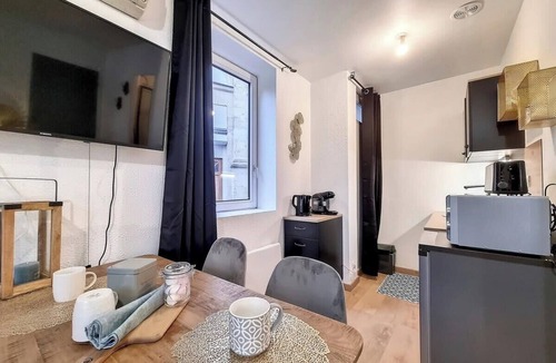 Quartier Pasteur Apartment | Déesse : studio tout confort