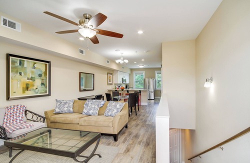 D'Iberville House | D'Iberville Delight ~ 2 Mi from Beach & Casinos!