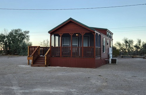 Mojave Desert Cabin | Dark Sky Cabin on 10 Acres Near Death Valley