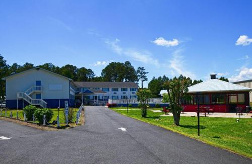 Chincoteague Hotel | Days Inn by Wyndham Chincoteague Island