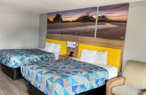 Gonzales Hotel | Days Inn by Wyndham Gonzales