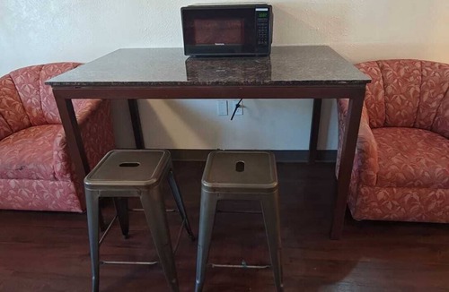 Oxnard Hotel | Del Playa Inn Oxnard Near Camarillo
