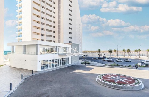 Backus House | Delightful 2 bedroom condo Encantame Towers Verano 705