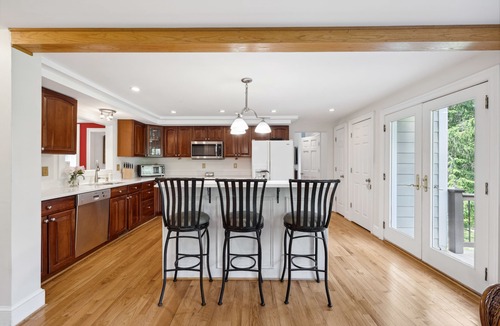 Purcellville House | Delightful Country Home in the Heart of Virginia Wine Country, tons of amenites