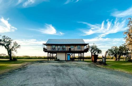 Cypremort Point House | Delightful Top Cabin with Amazing Views from the Deck in Louisiana