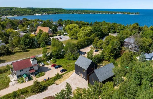 Egg Harbor House | Designer Luxury Home · Walk to Downtown Egg Harbor